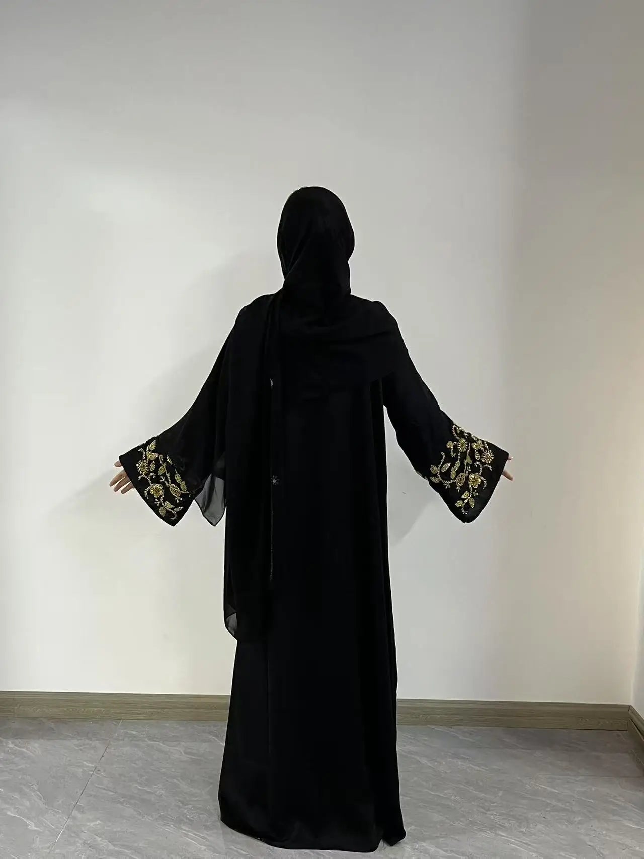 Abayas Online Pakistan