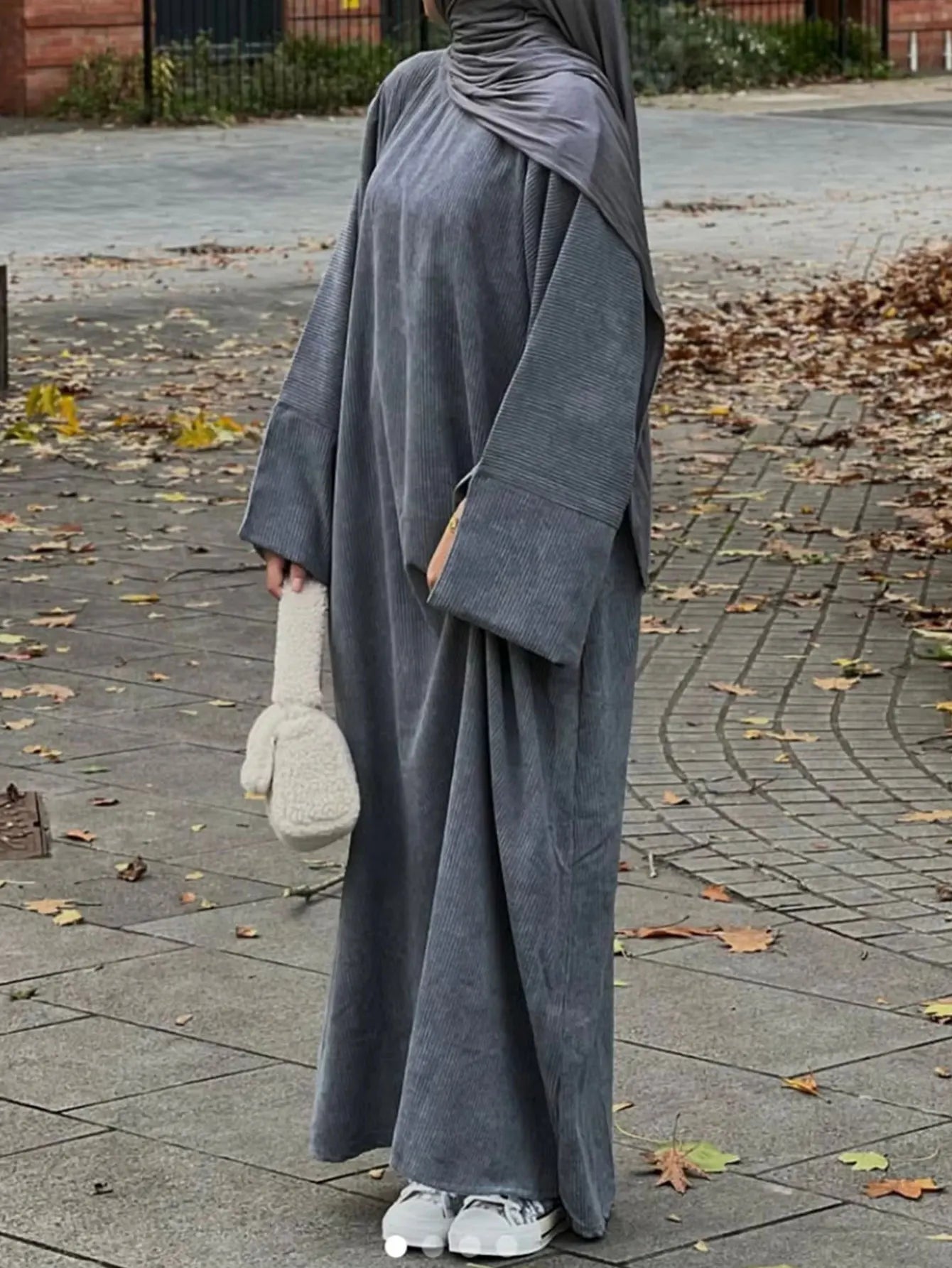 Abayas Online Pakistan