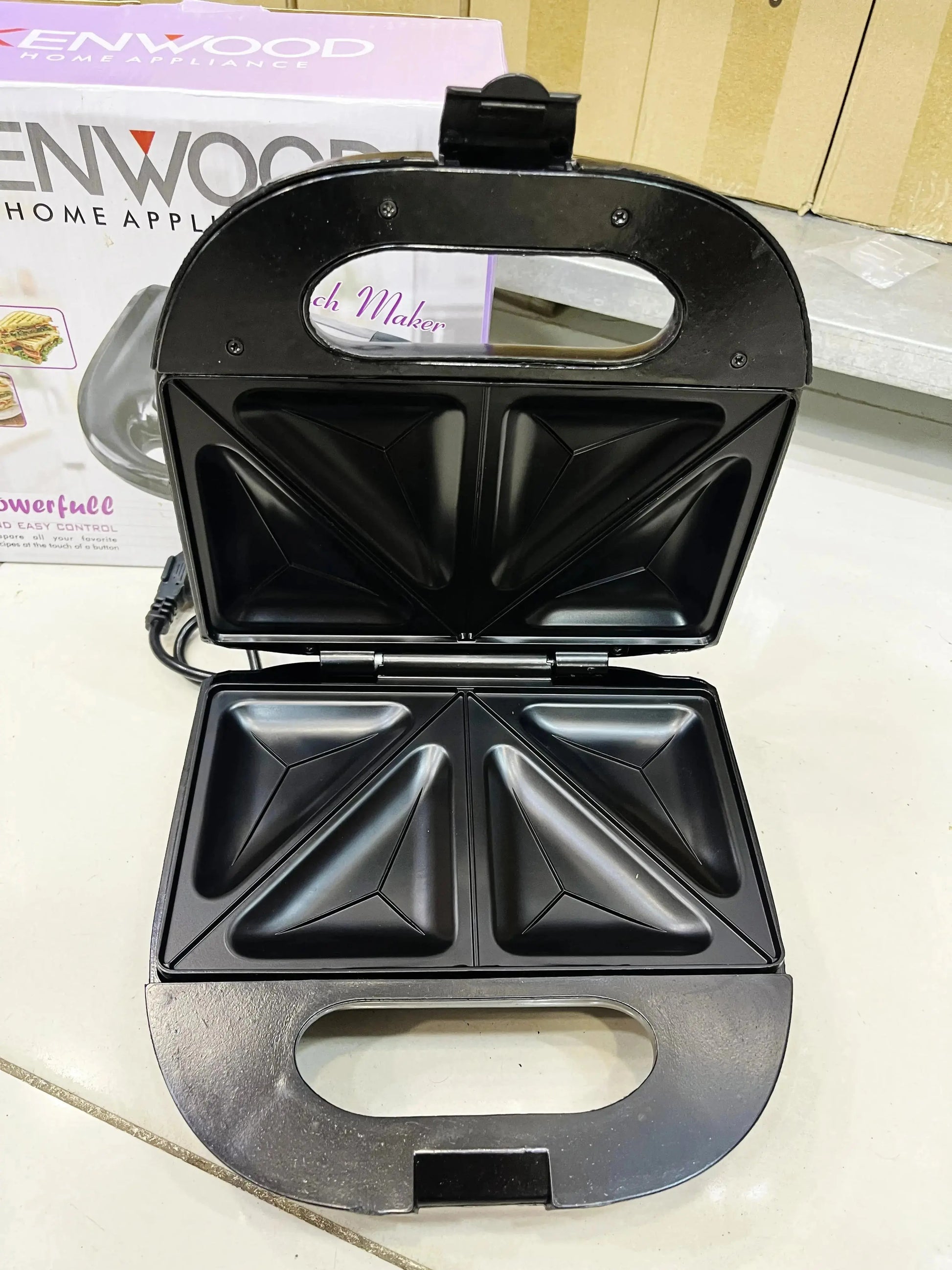 Kenwood Sandwich Maker – Rs 3300 in Pakistan | Non-Stick Plates House Holds ZauqRoz 