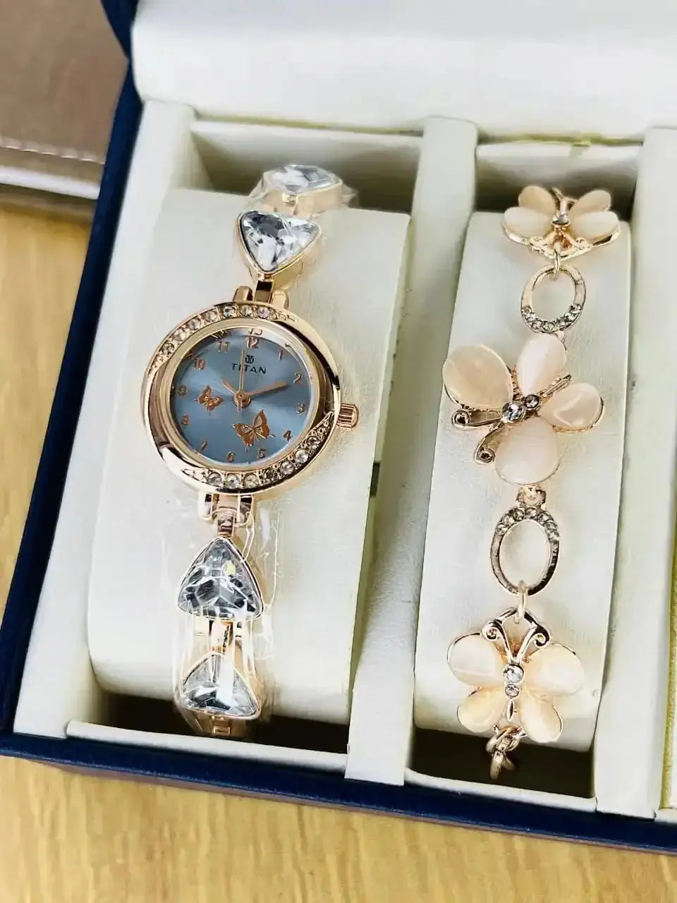 Titan Ladies Watch & Bracelet Gift Set – New Arrival Rs 1399 Accessories ZauqRoz 